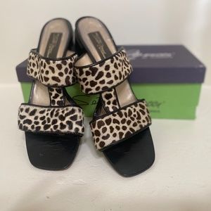 Sesto Meucci White/Black Leoprint "Puffin" Sandals